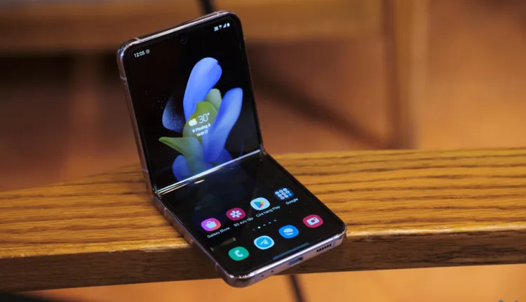 Samsung Galaxy Z Flip 4