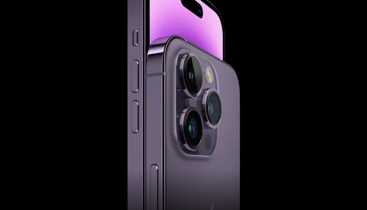 iphone 15 vs iphone 14 Display and Design